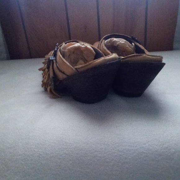 Old Gringo Dora Western Fringe Mules - Picture 13 of 16